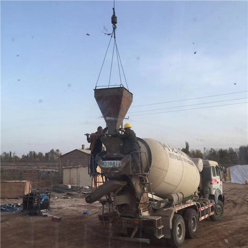 铜陵市“精准瞄准”—— 吊车的 “定位导航” 技术